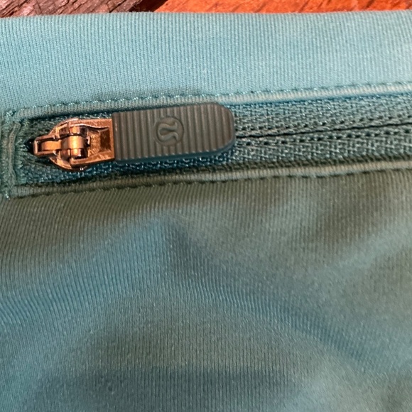 Lululemon Speed Up Tight 28" Ice Cave Blue Full-On Luxtreme Size 8 Leggings - Picture 5 of 8